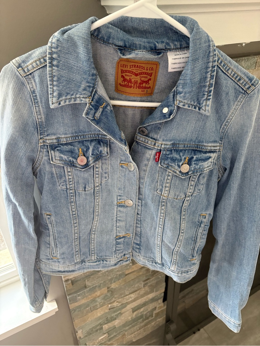 Levi's Women's Washed Light Blue Denim Trucker Jacket